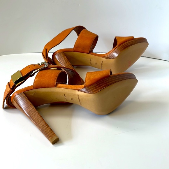 Balenciaga Wide Strap Leather Heels, size 38 - Picture 10 of 14